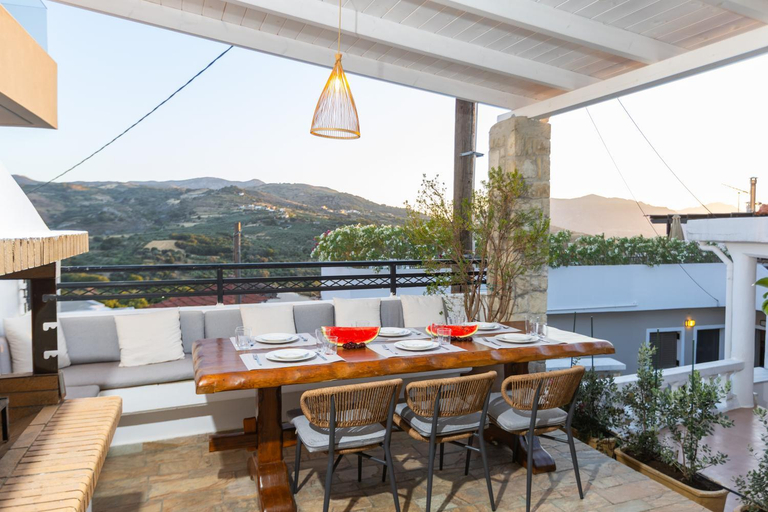 Others 5, The Bridge House, Crete