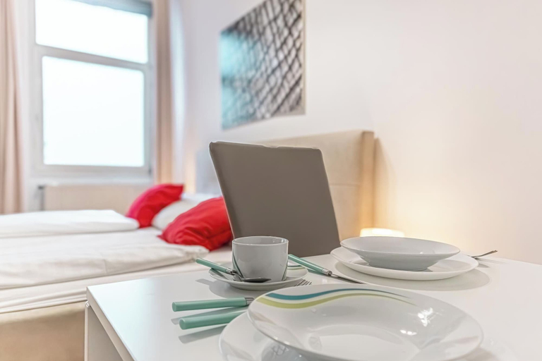 Room 2, Bright 1BR Apt Perfect for Long Stays, Wien
