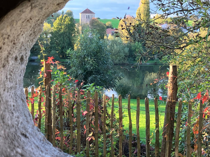 Others 5, Le Vieux Chateau de Saint Martin-Lars, Vendée