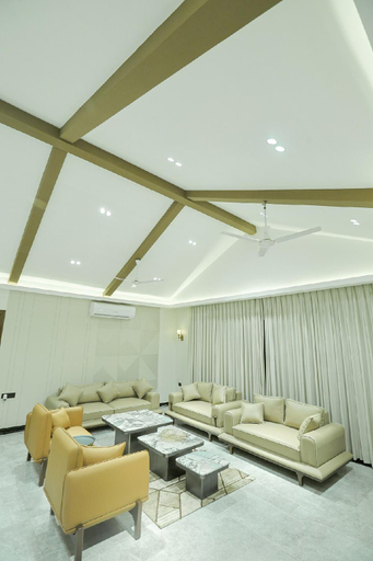 Others 5, Noida Villas, Gautam Buddha Nagar