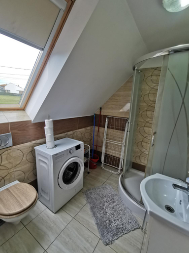 Bathroom 3, Farao vendeghaz, Pacsa/Zalaegerszeg