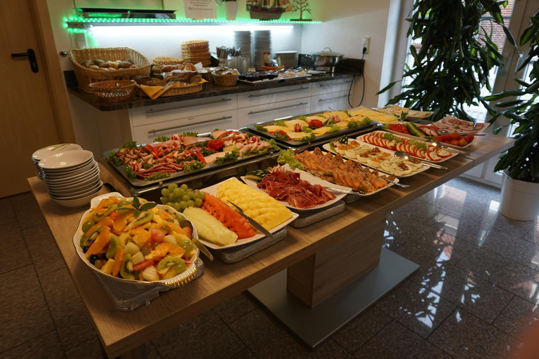 Food & Drinks 3, Hotel Pension Julia, Aurich