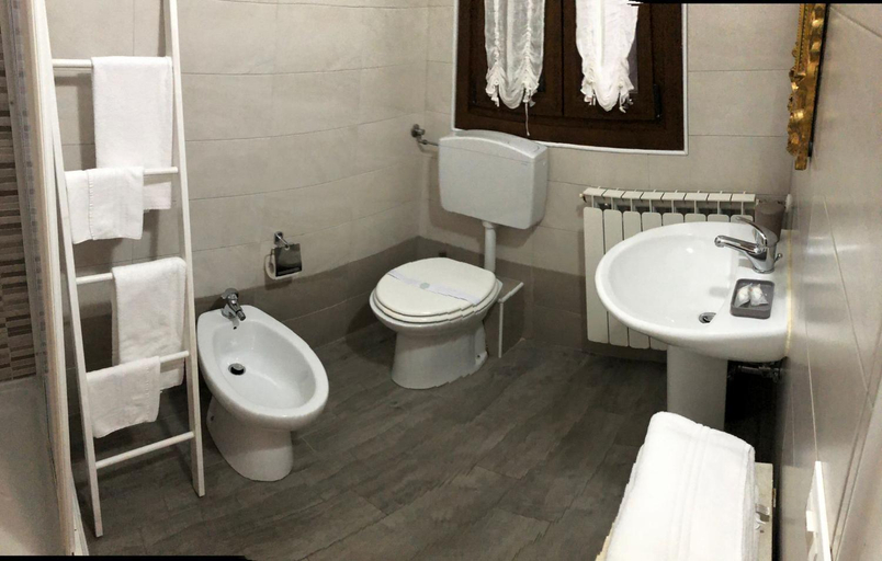 Bathroom 2, Locanda del Musso con Ristorante, Rovigo