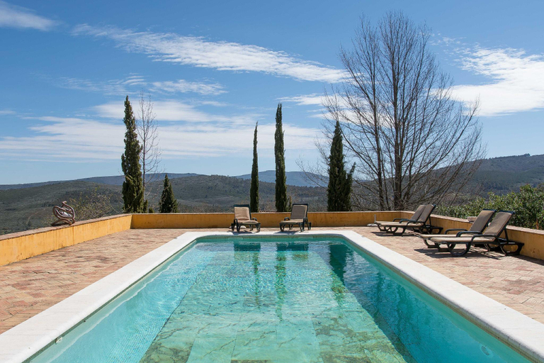 Sport & Beauty 2, Quinta do Barrieiro - Art Selection by Maria Leal da Costa, Marvão
