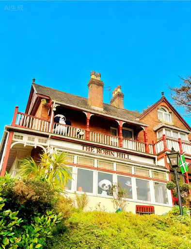 Exterior & Views