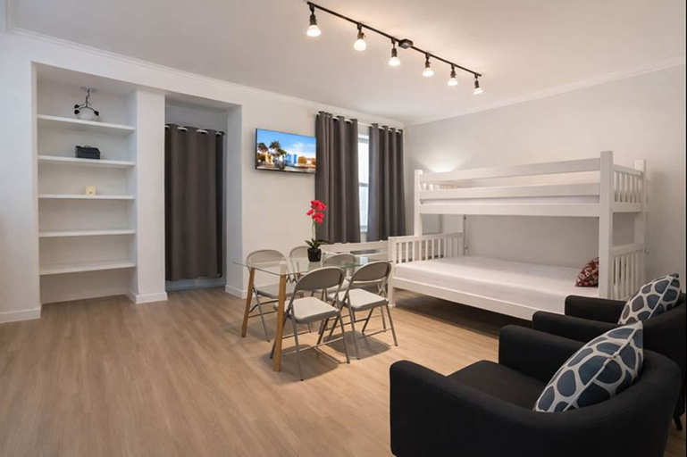 Room 5, Coastal Retreat Charming 1bdr MiamiBeach, Miami-Dade