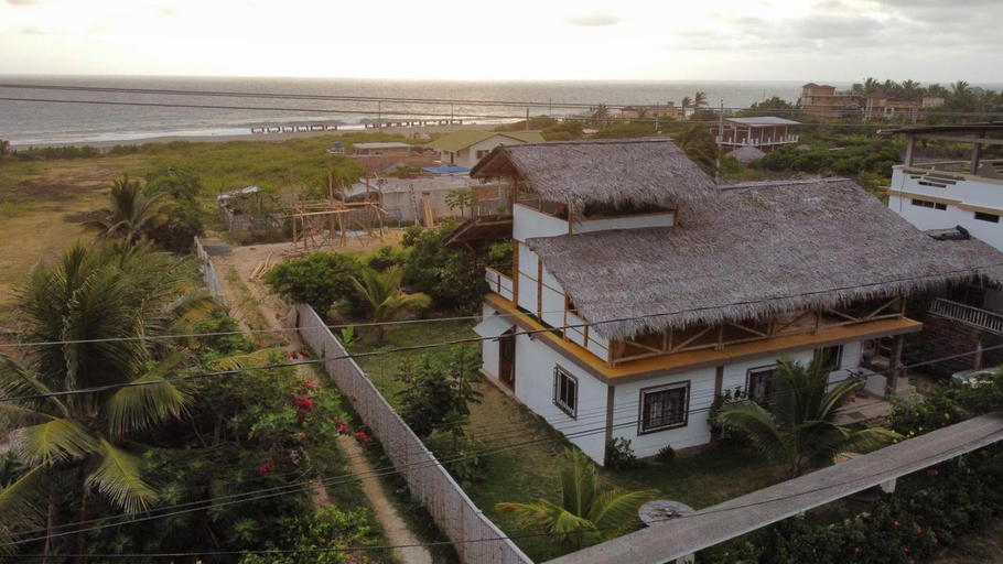 Exterior & Views, Mambo Ecohostal, Manta