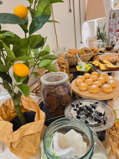 Food & Drinks 3, Hotel Petit, Teramo