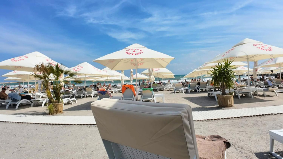 Food & Drinks 3, Hotel Meduza Estival, Mangalia
