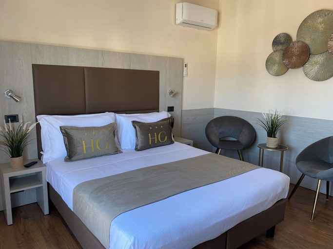 Bedroom 2, Hotel Golf, Rimini