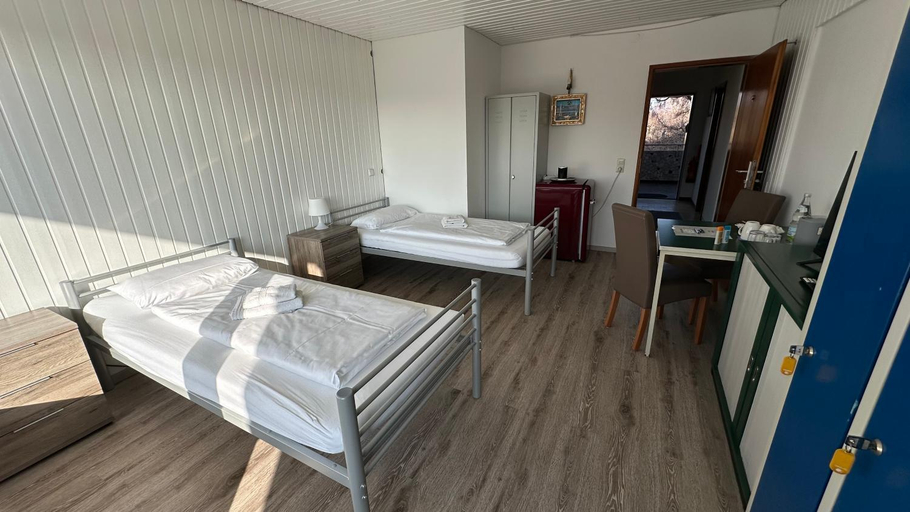 Bedroom 4, Hotel Ditzingen, Ludwigsburg