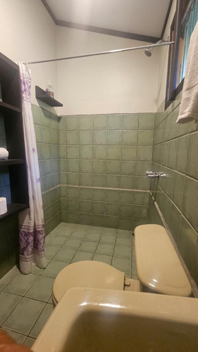 Bathroom 3, Finca Terra Viva, Abangares