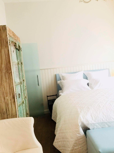 Bedroom 3, Kirisavan, Limburg