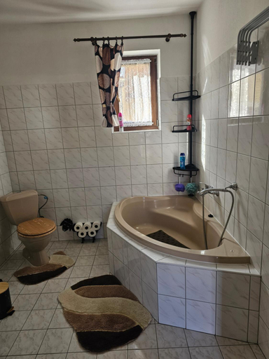 Bathroom 3, Penzion U Krbu, Tvrdošín