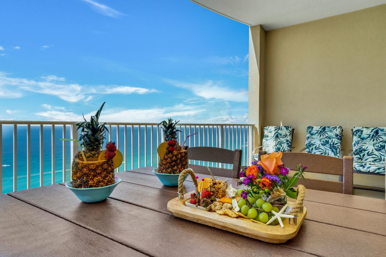 Others 1, Ocean Villa 2303, Bay