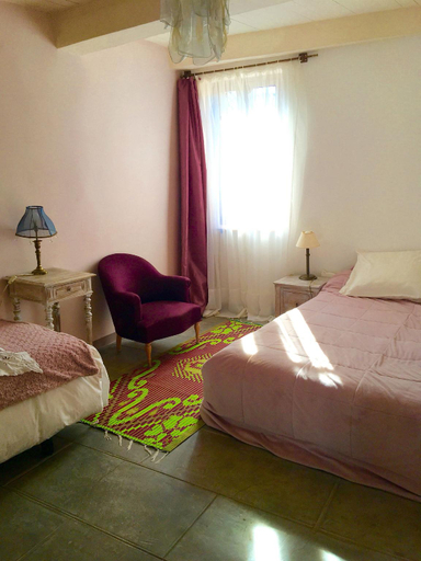Bedroom 2, Les chambres d'Elise, Gard