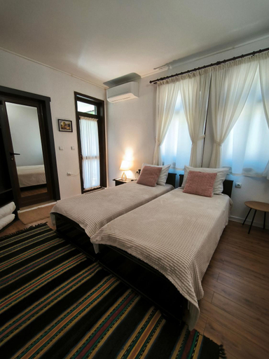 Others 5, Андреева къща, Zlatograd