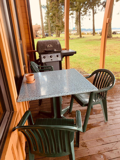 Others 5, Oyster Bay Resort, Comox-Strathcona