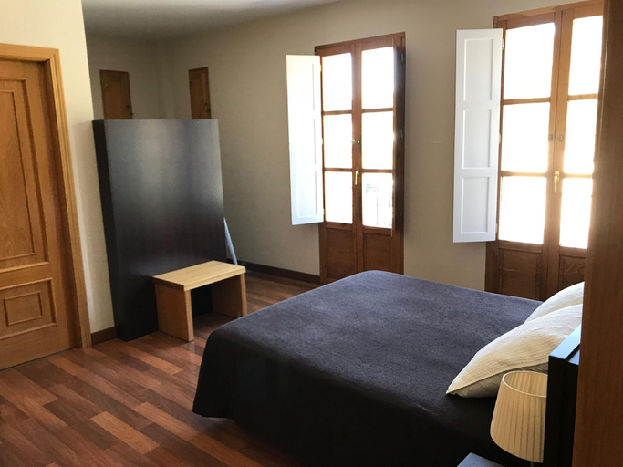 Bedroom 2, Hostal El Palacio, León