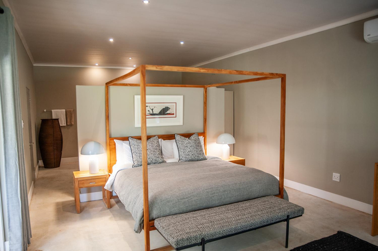 Bedroom 3, Mo & Rose's Nature Retreat, Cape Winelands