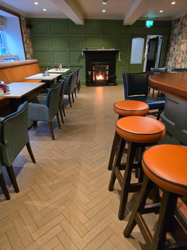 Food & Drinks 5, Munster Arms Hotel