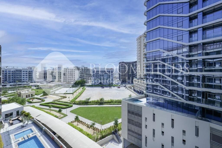 Exterior, Bloomfields Marquis 2020 2br, Dubai