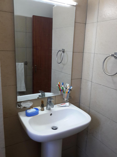 Bathroom 3, Shanzu Beach apartment with stunning Ocean view, Kisauni