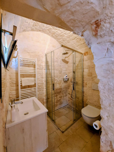 Bathroom, il trullo di giada e mattia, Bari