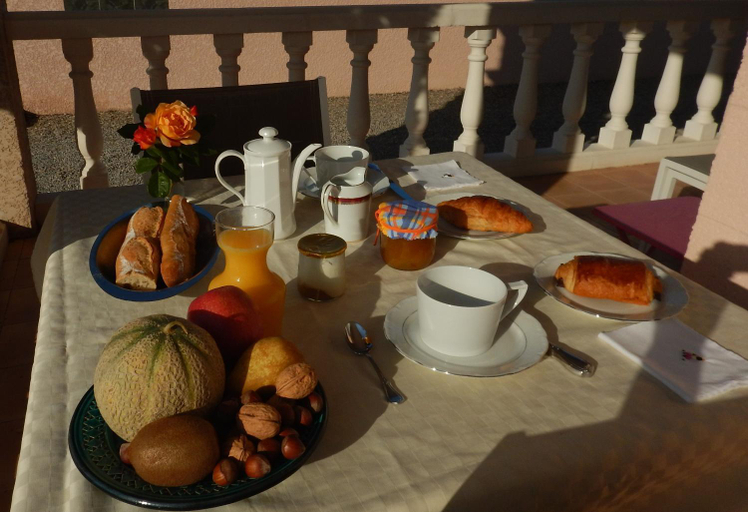Food & Drinks, Chambre d'hotes a Usclas d'Herault, Hérault