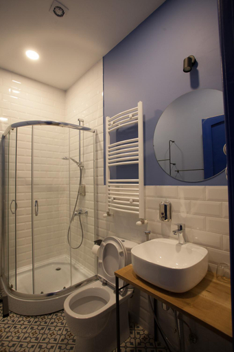 Bathroom 5, Bricks Room Hotel, Tbilisi