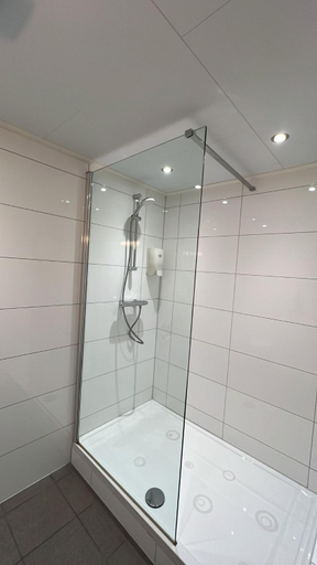 Bathroom 3, Hotel Verhoeven, Uden