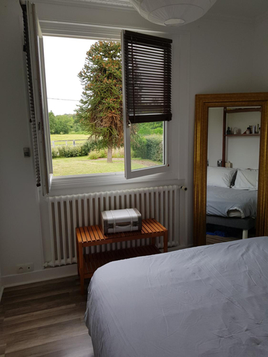 Bedroom 2, La Bodega, Sarthe