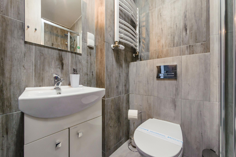 Bathroom 3, Sun & Snow, Sanatoryjna, Puck