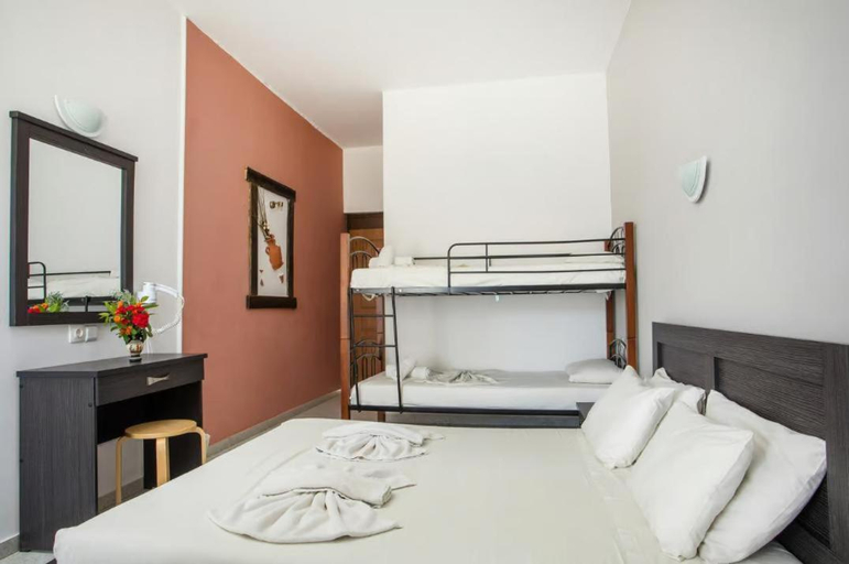 Bedroom 3, Hotel Napoleon, Rimini