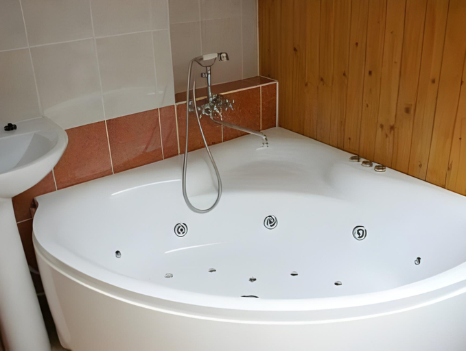 Bathroom, Zajazd Maxim, Żywiec