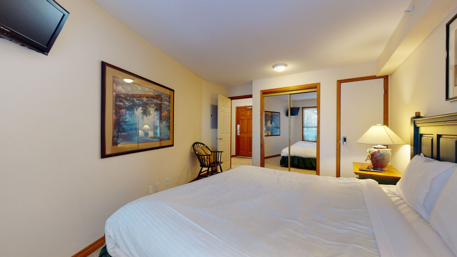 Bedroom 3, Aspens by Whistler Blackcomb Vacation Rentals, Squamish-Lillooet