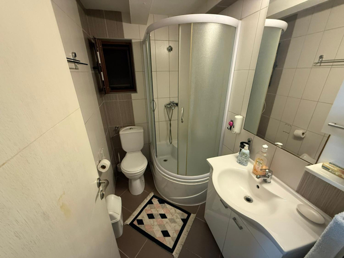 Bathroom 3, Villa Anja