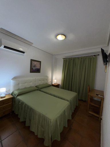 Bedroom 1, Hostal Infantes, Toledo