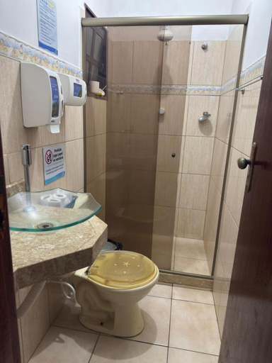 Bathroom 3, Canto da Praia Suites, Arraial do Cabo