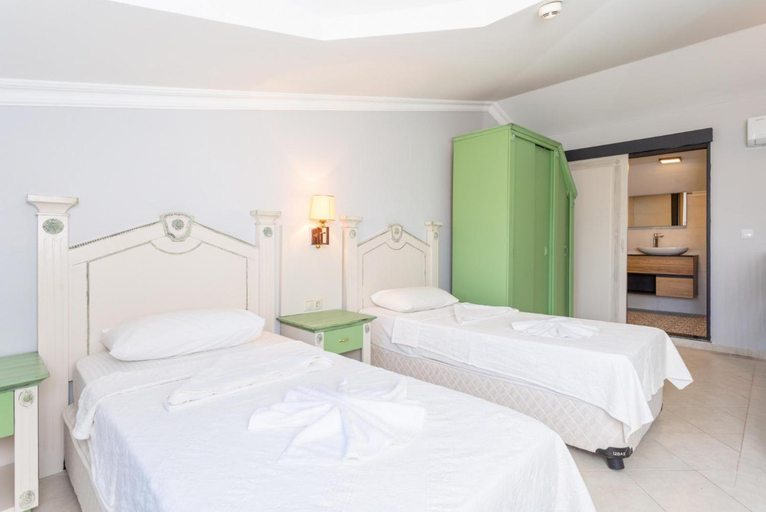 Bedroom 3, Villa Asli Paradise, Ortaca