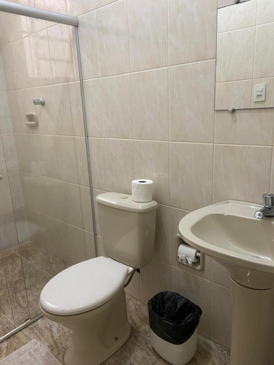 Bathroom 2, Vila Marias, Ouro Preto