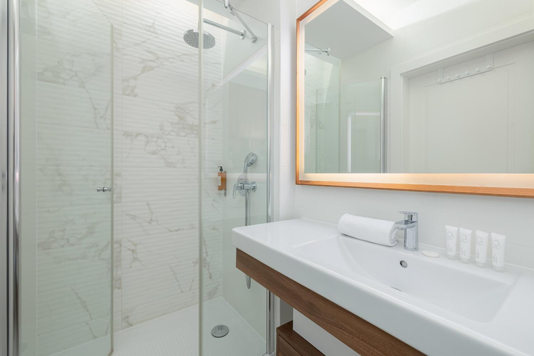 Bathroom 3, Sunny Apartments in Bel Mare Resort by Noclegi Renters, Kamień
