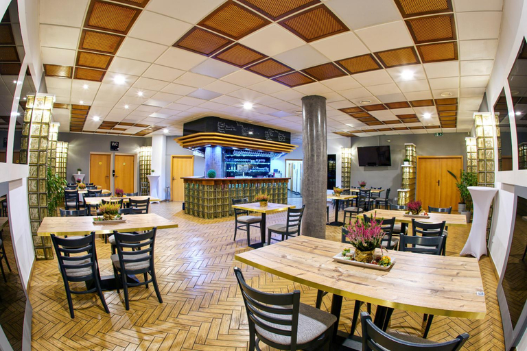 Food & Drinks 4, Narodni dum Podborany, Louny