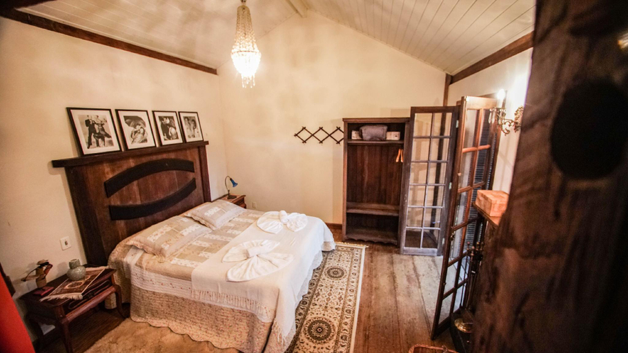 Bedroom 2, Pousada Terra Crua, Resende