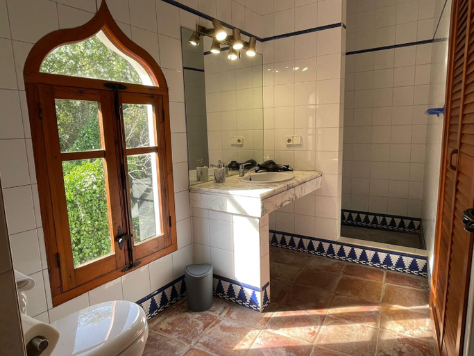 Bathroom 2, Hacienda La Trinidad, Córdoba
