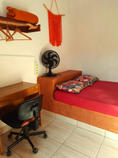 Bedroom 2, Hospedagem Jabuti no Centro de Sao Jorge, Alto Paraíso de Goiás