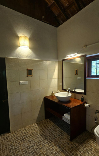Bathroom, Heritage Residency, Madurai