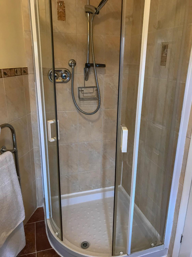 Bathroom 3, Brambling Fields B&B and Cottages, North Yorkshire