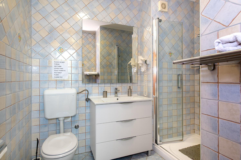 Bathroom 3, Villa Lavanda, Primošten