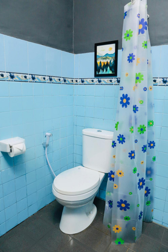 Bathroom 5, Terima Kasih, Banyuwangi